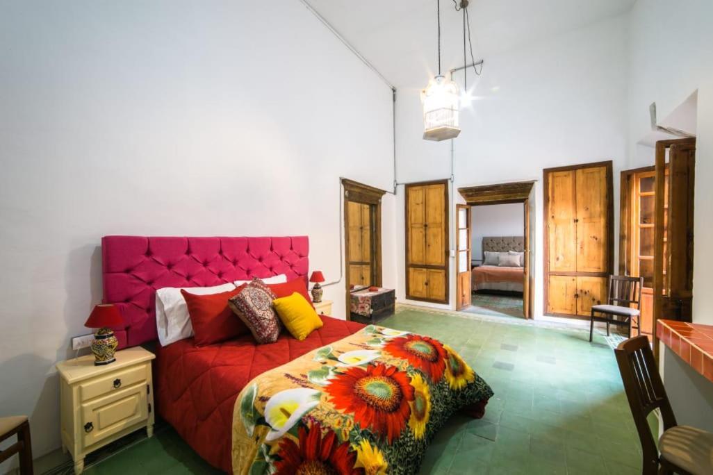 Guest house Casa Fuentes *