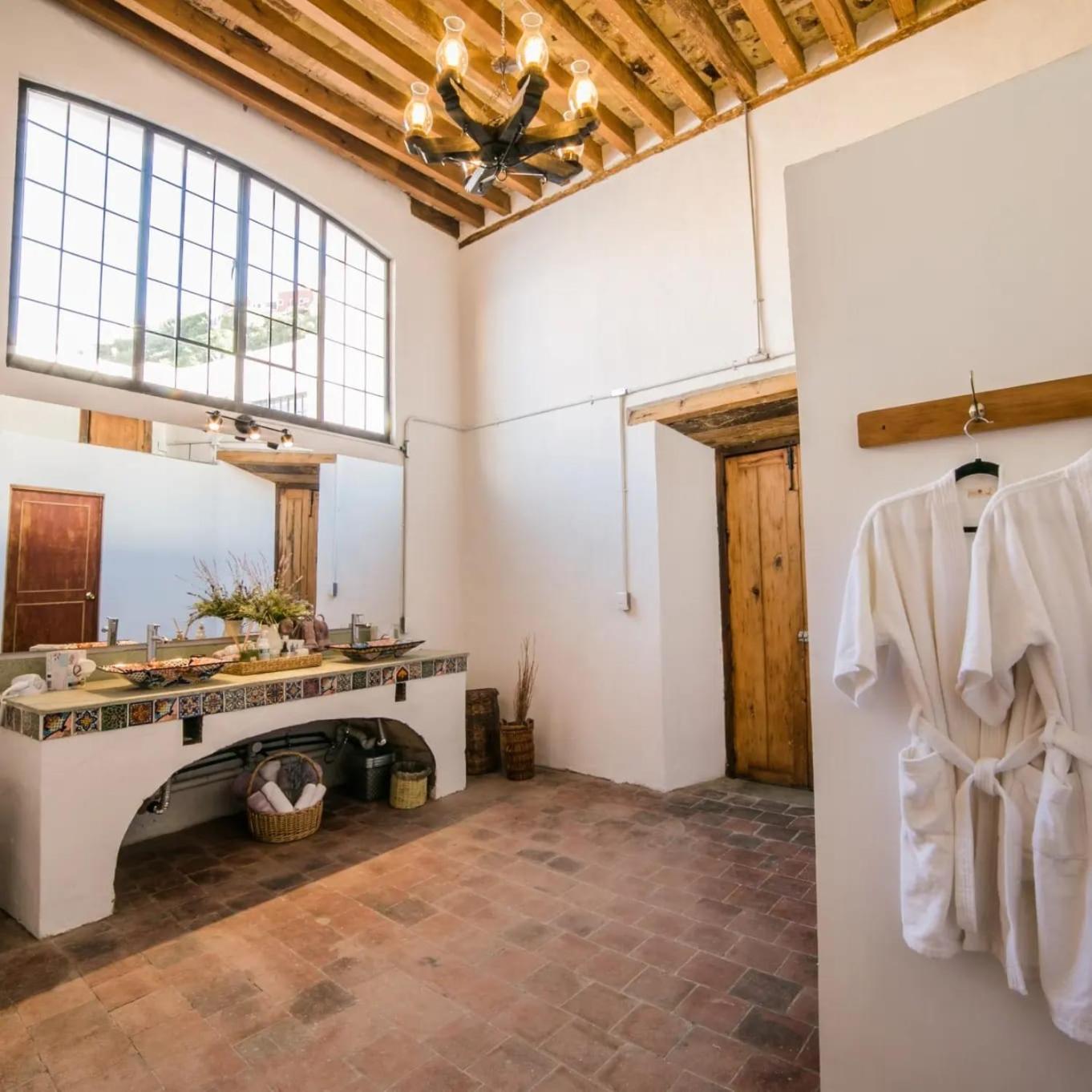 Guest house Casa Fuentes *